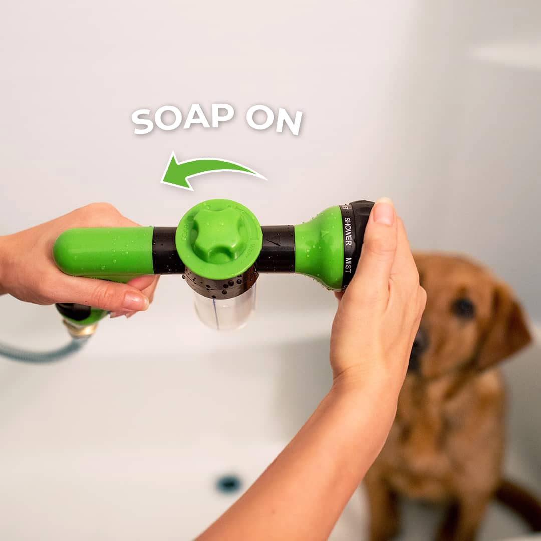 Spray per la pulizia facile e veloce per animali