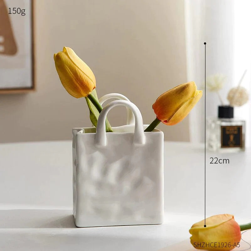 Eredeti kézitáska alakú váza
